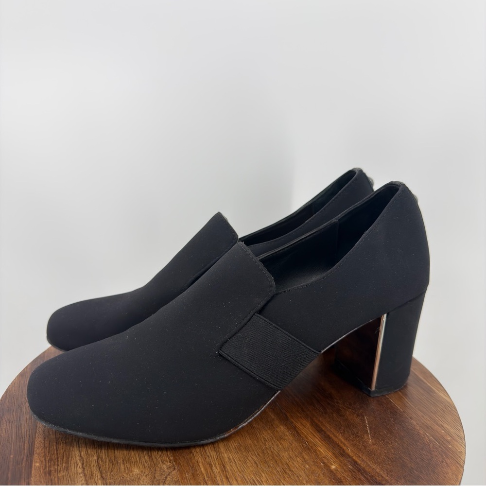 Donald J Pliner Blackโ Stretch Slip On Block Heel Pumps Size 9M Italy